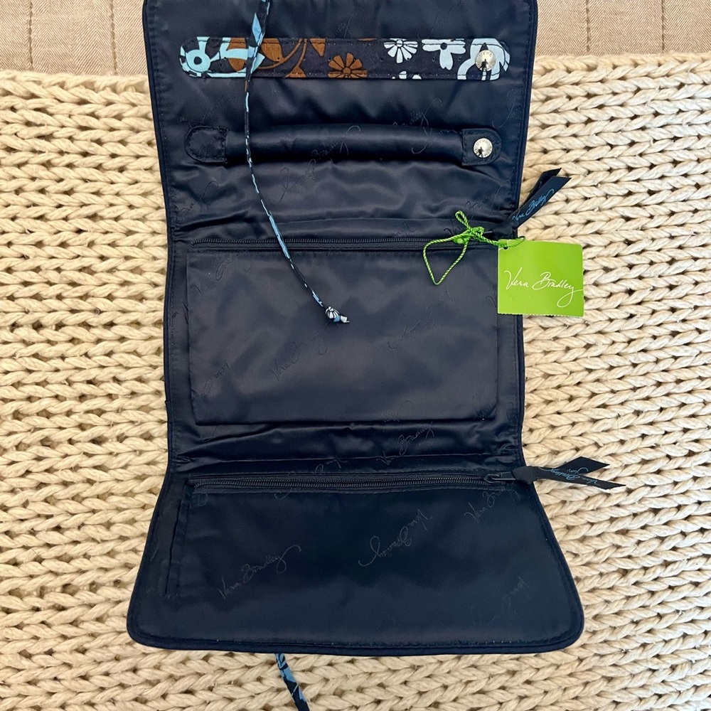 NWT Vera Bradley Jewelry Roll - Picture 3 of 4